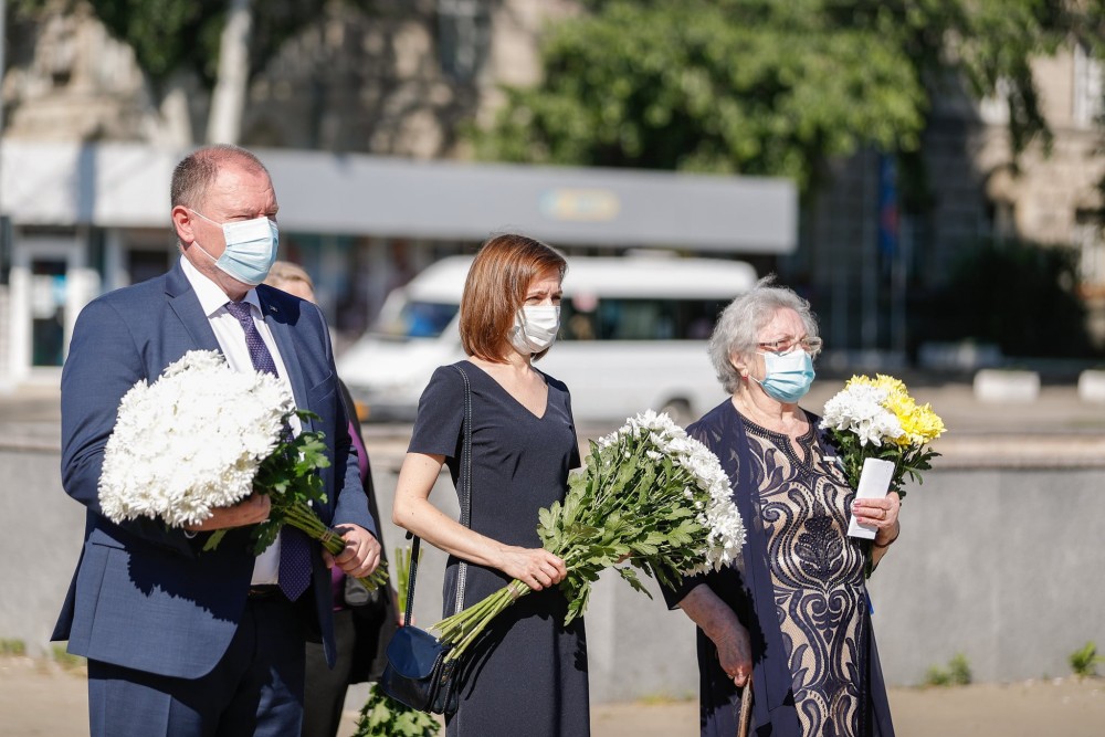 Mesajul Maiei Sandu cu prilejul Zilei comemorării victimelor stalinismului: Să nu uităm ororile acelor vremi